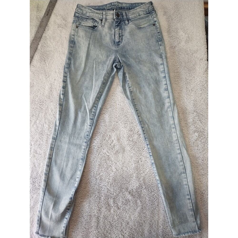 Universal Thread Skinny Light Wash Women's Regular Fit Jeans Size 2/26R
